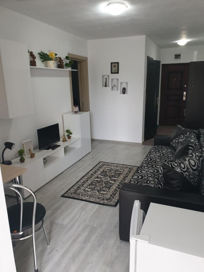Madalin Apartment Мангалия Екстериор снимка
